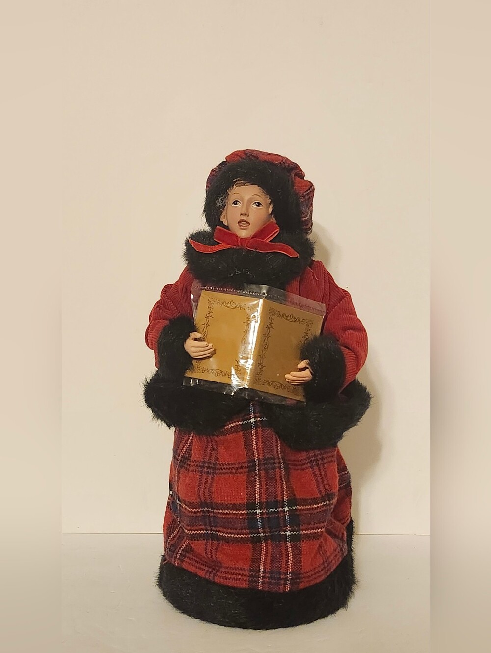 Valerie Hill Parr Red Plaid  Christmas Caroler
